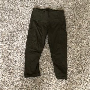 Lululemon cropped leggings